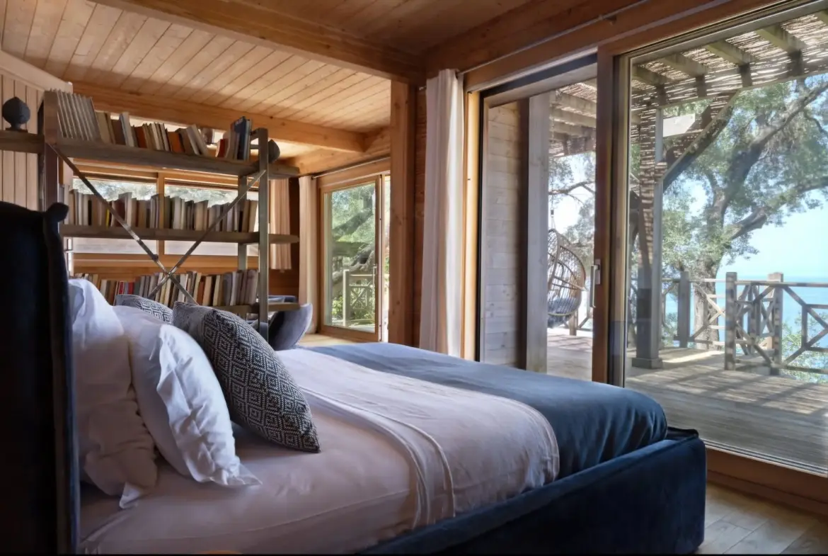 Esperos Estate – House with guest house in Corfu
