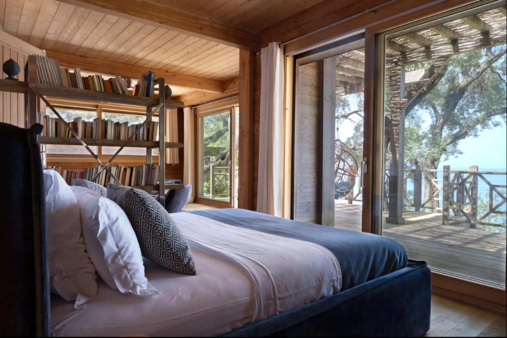 Esperos Estate – House with guest house in Corfu