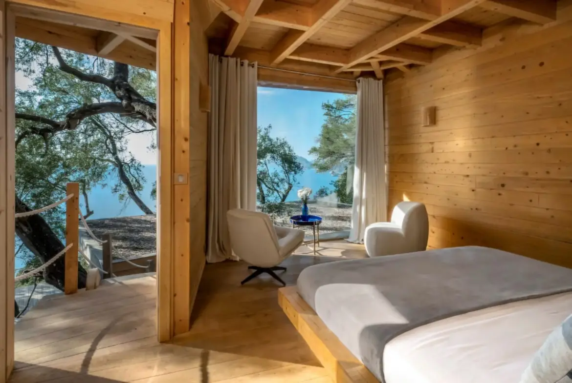 Esperos Estate – House with guest house in Corfu