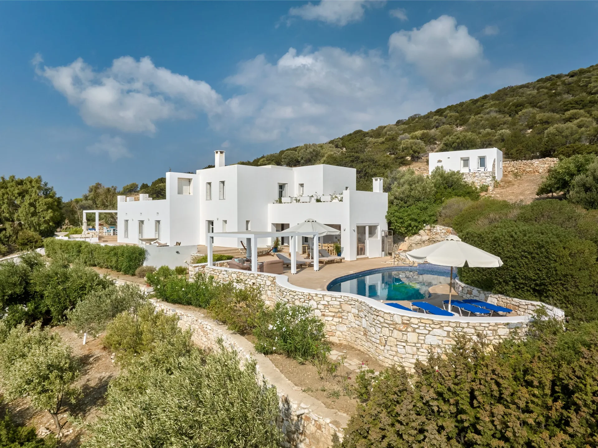 Oniromanza – House in Paros