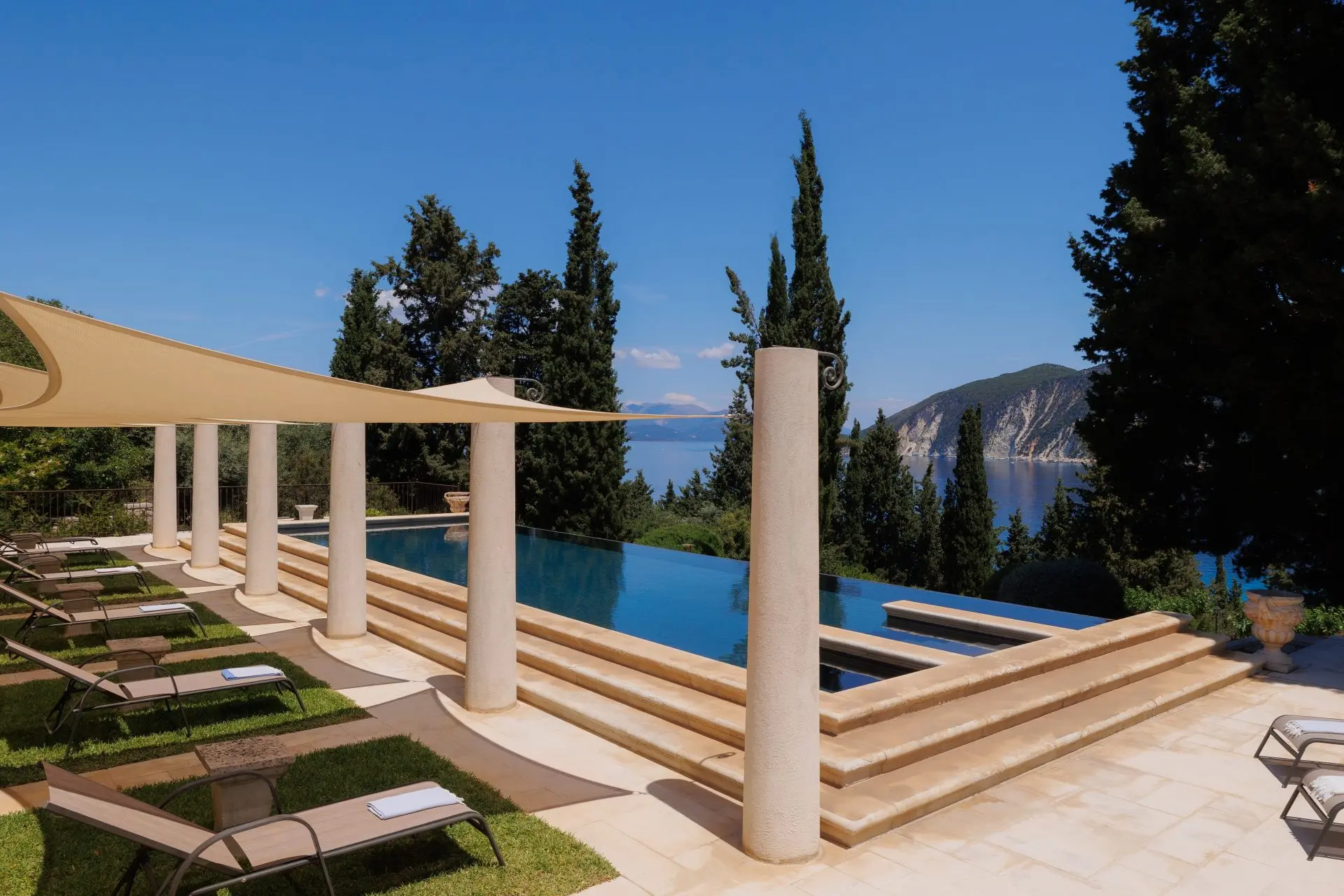 Penelope – House in Ithaca