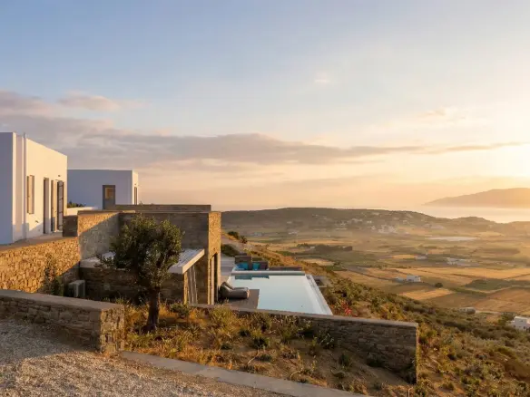 Phantasia – House in Paros