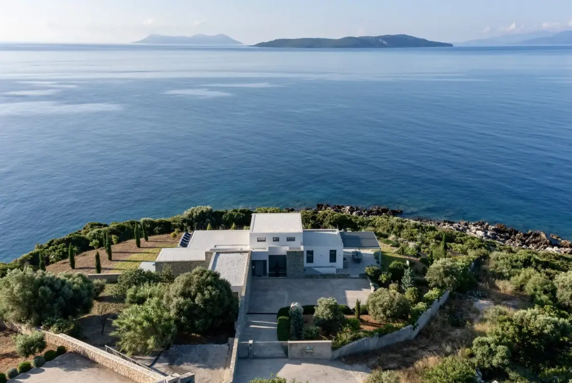 Portrait – House in Lefkada