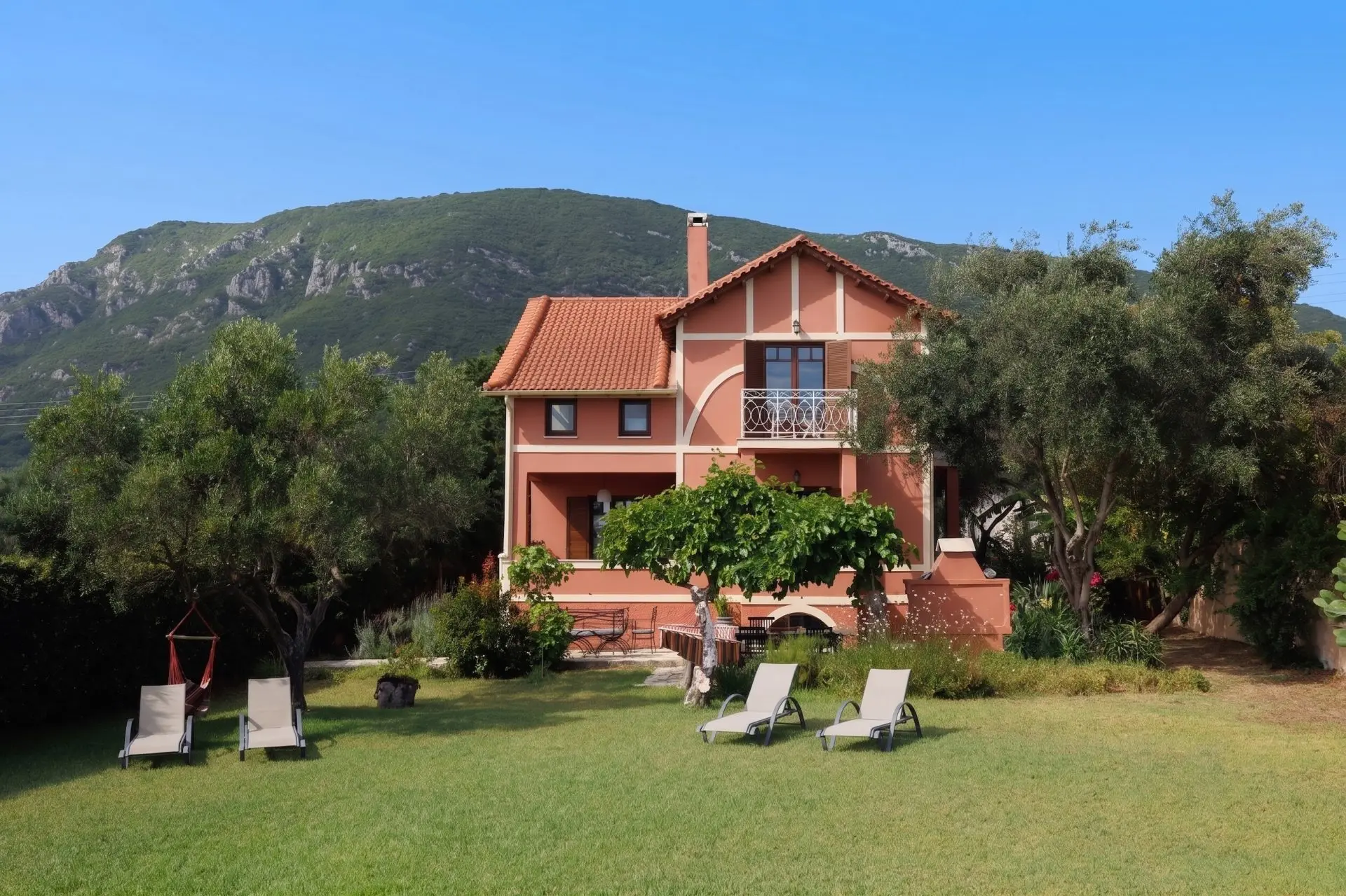 Rosalia – House in Corfu