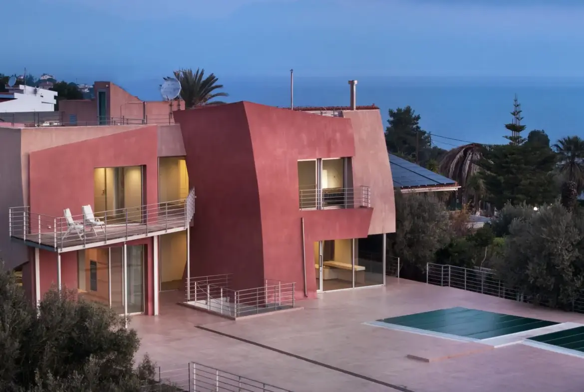 Roubia – House in Eubea