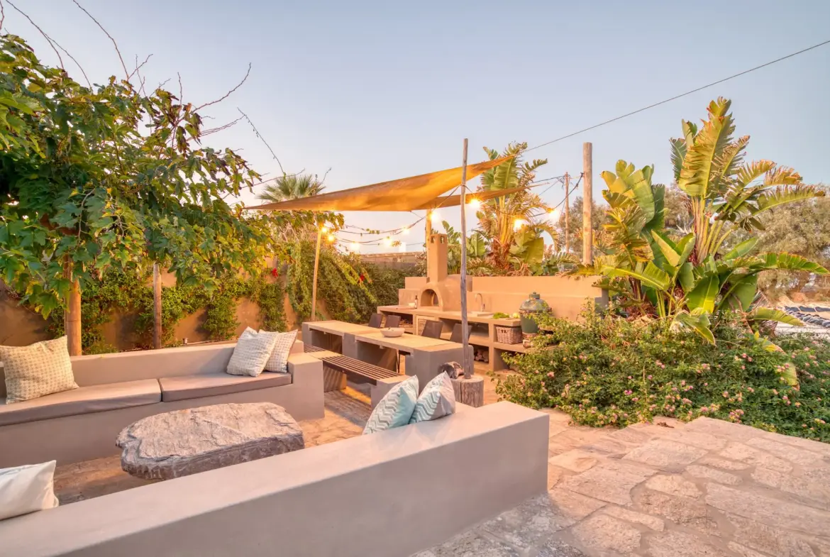 Delphis – House in Paros