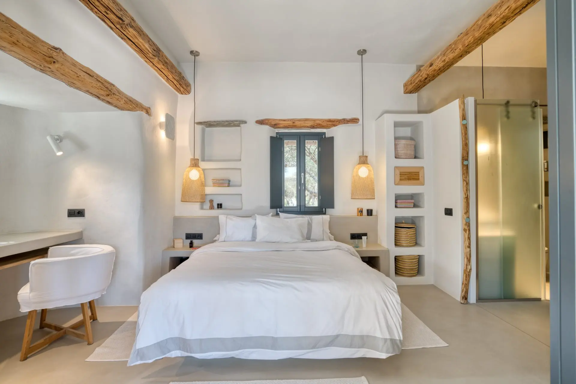 sothebys-greece-roxanne-2024-11-13_15-15-31_789642 Delphis – House in Paros