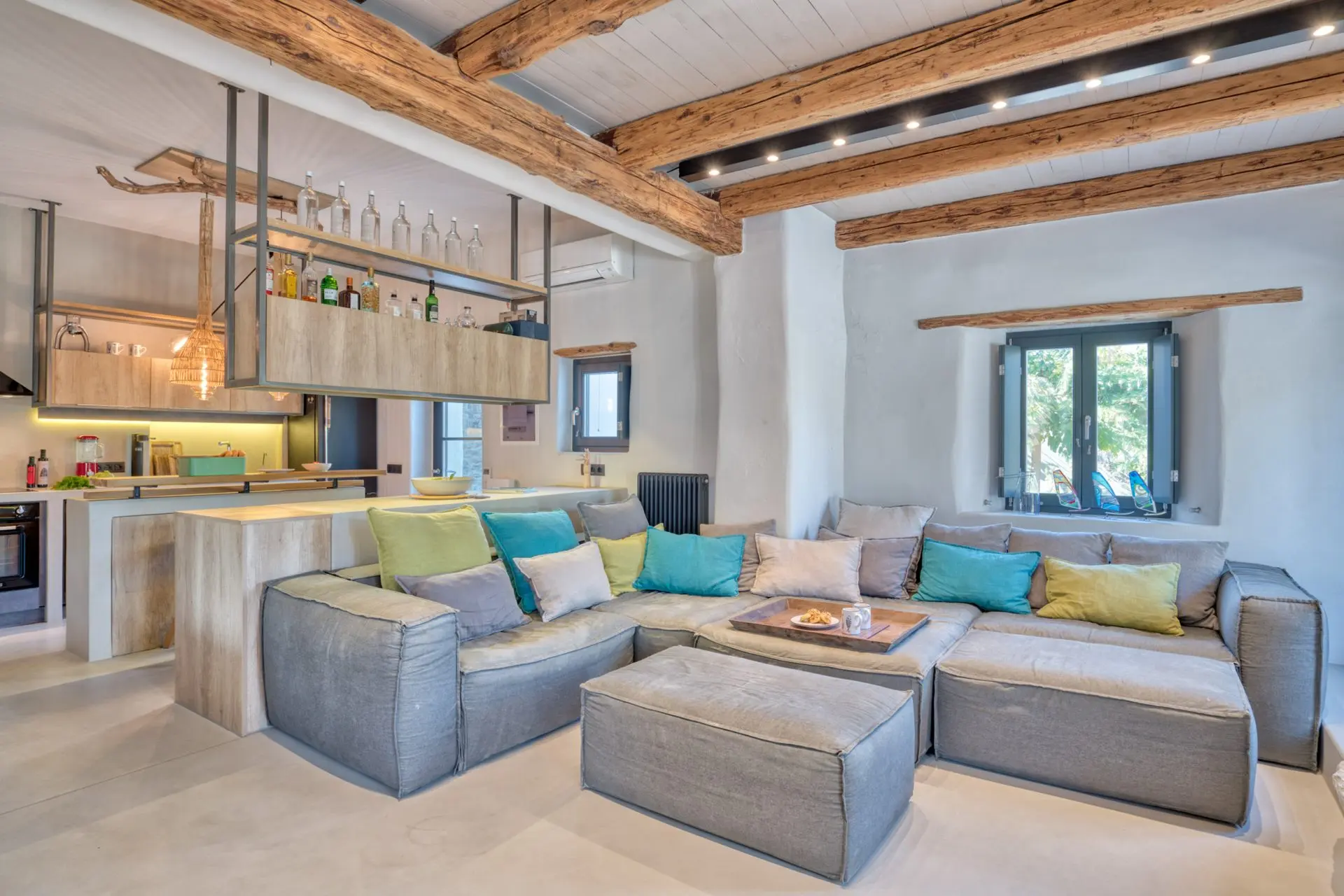 sothebys-greece-roxanne-2024-11-13_15-15-40_471880 Delphis – House in Paros