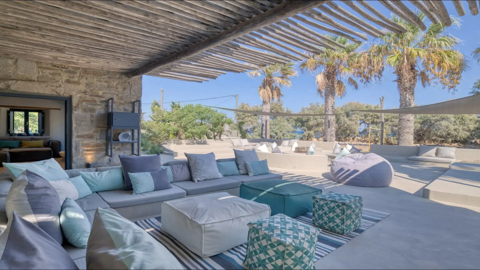 sothebys-greece-roxanne-2024-11-13_15-16-26_469772 Delphis – House in Paros