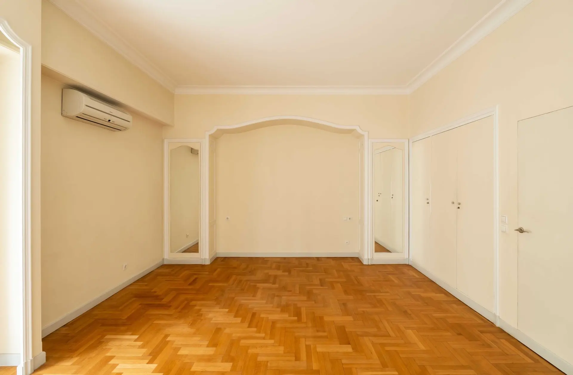Royale – Apartment in Athens