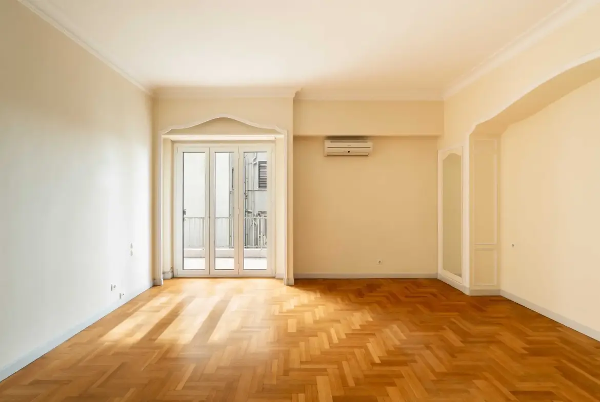 Royale – Apartment in Athens