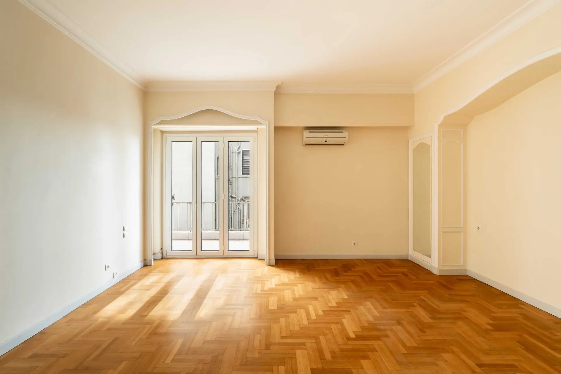 Royale – Apartment in Athens