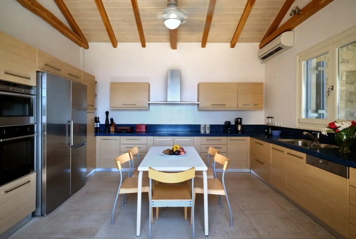 Seaside Vista – House in Skiathos