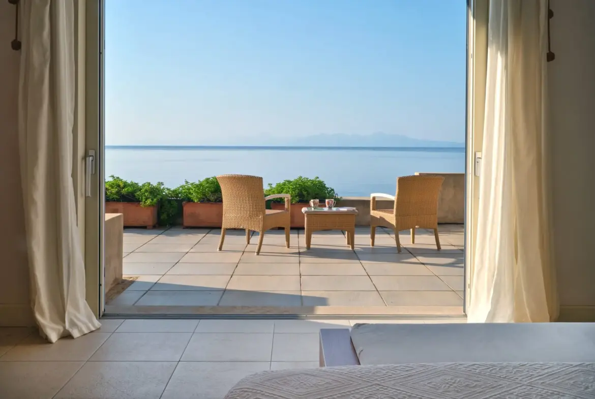 Seaside Vista – House in Skiathos