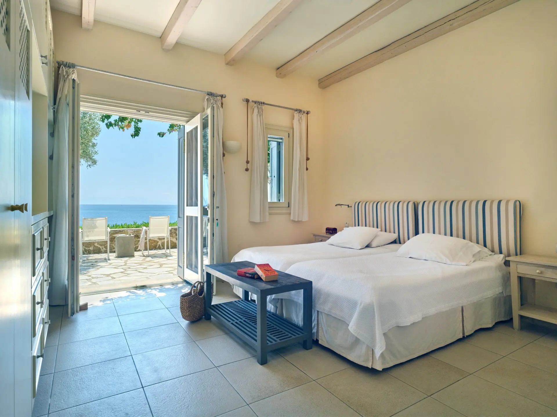 Seaside Vista – House in Skiathos
