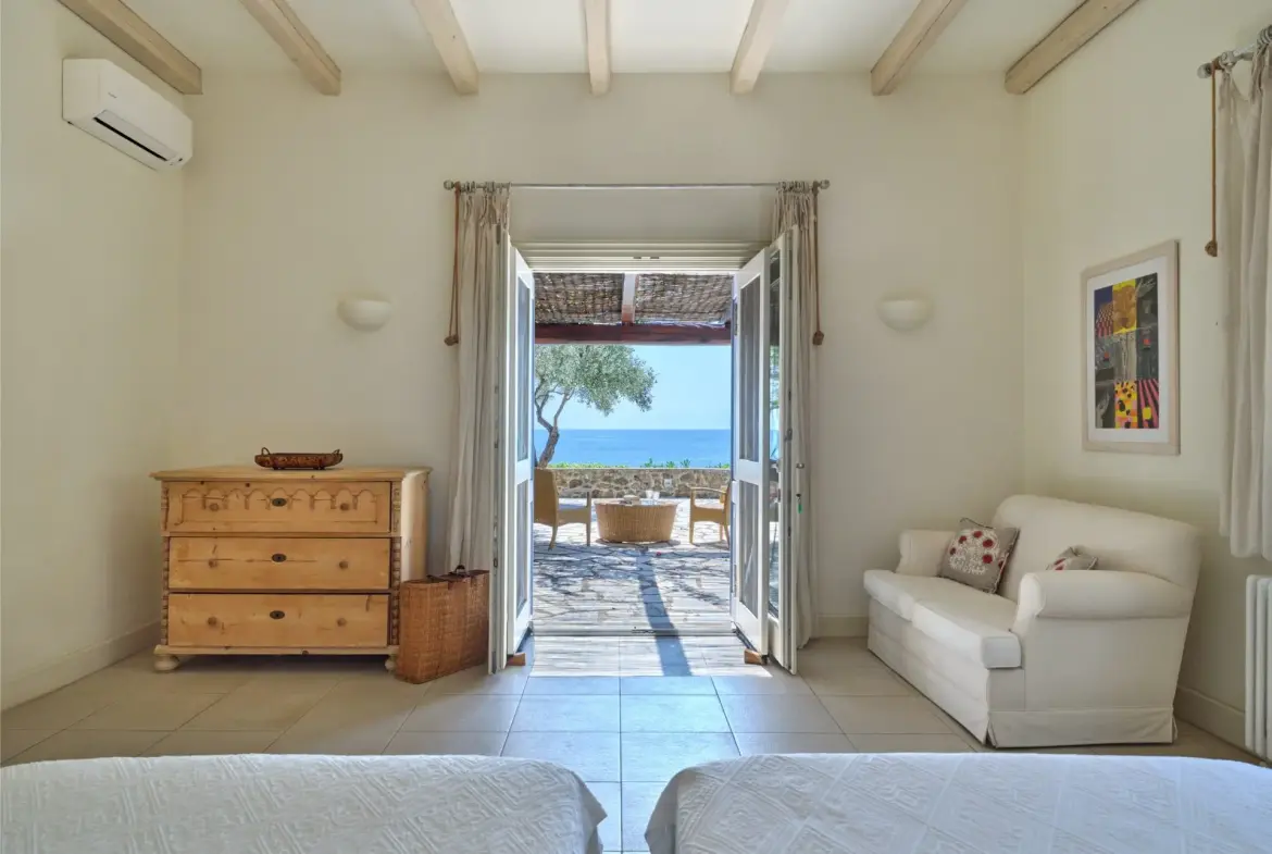 Seaside Vista – House in Skiathos