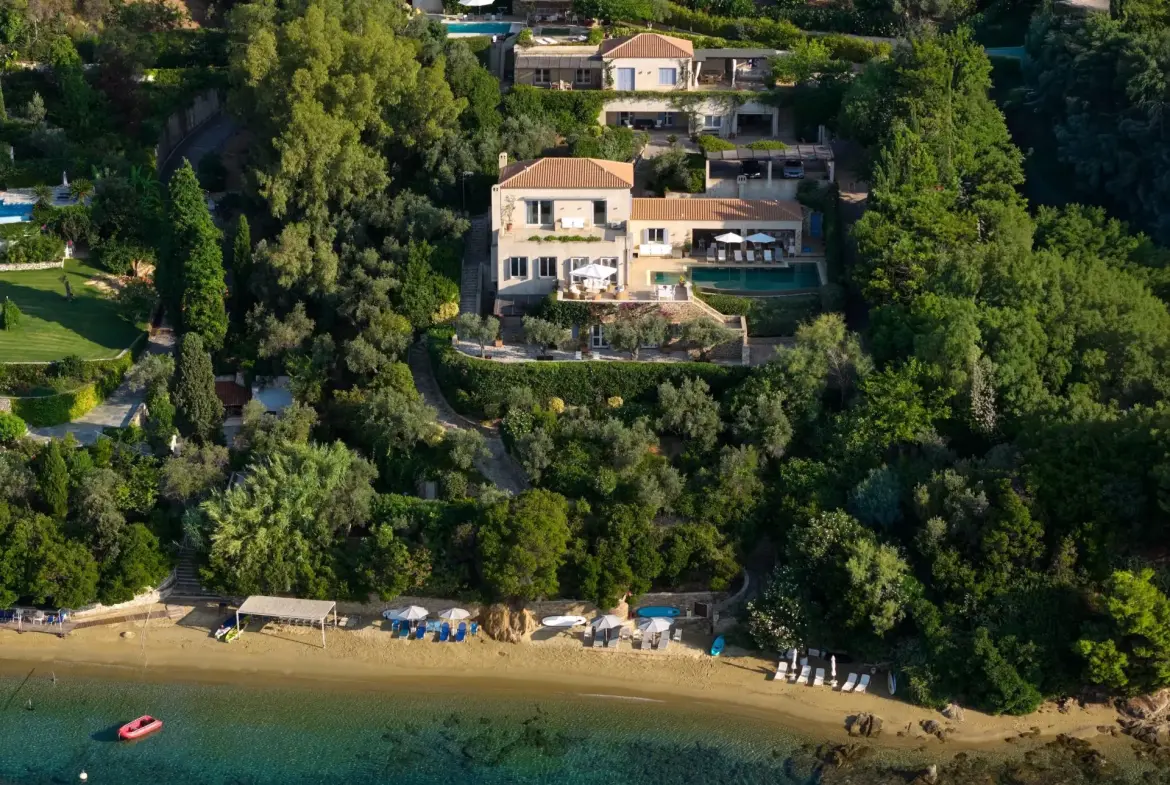 Seaside Vista – House in Skiathos