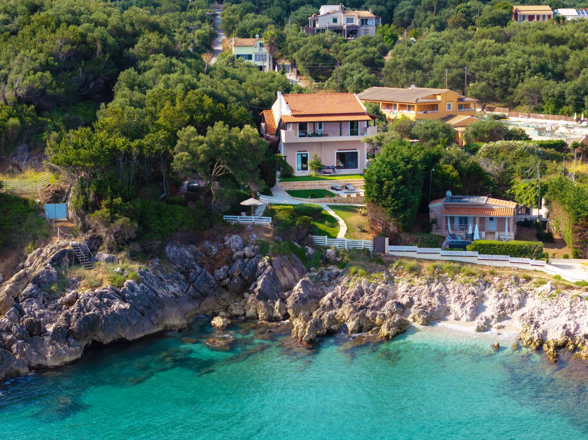 sothebys-greece-seawave-2026-08-13_12-56-12_216873 Seawave – House in Corfu