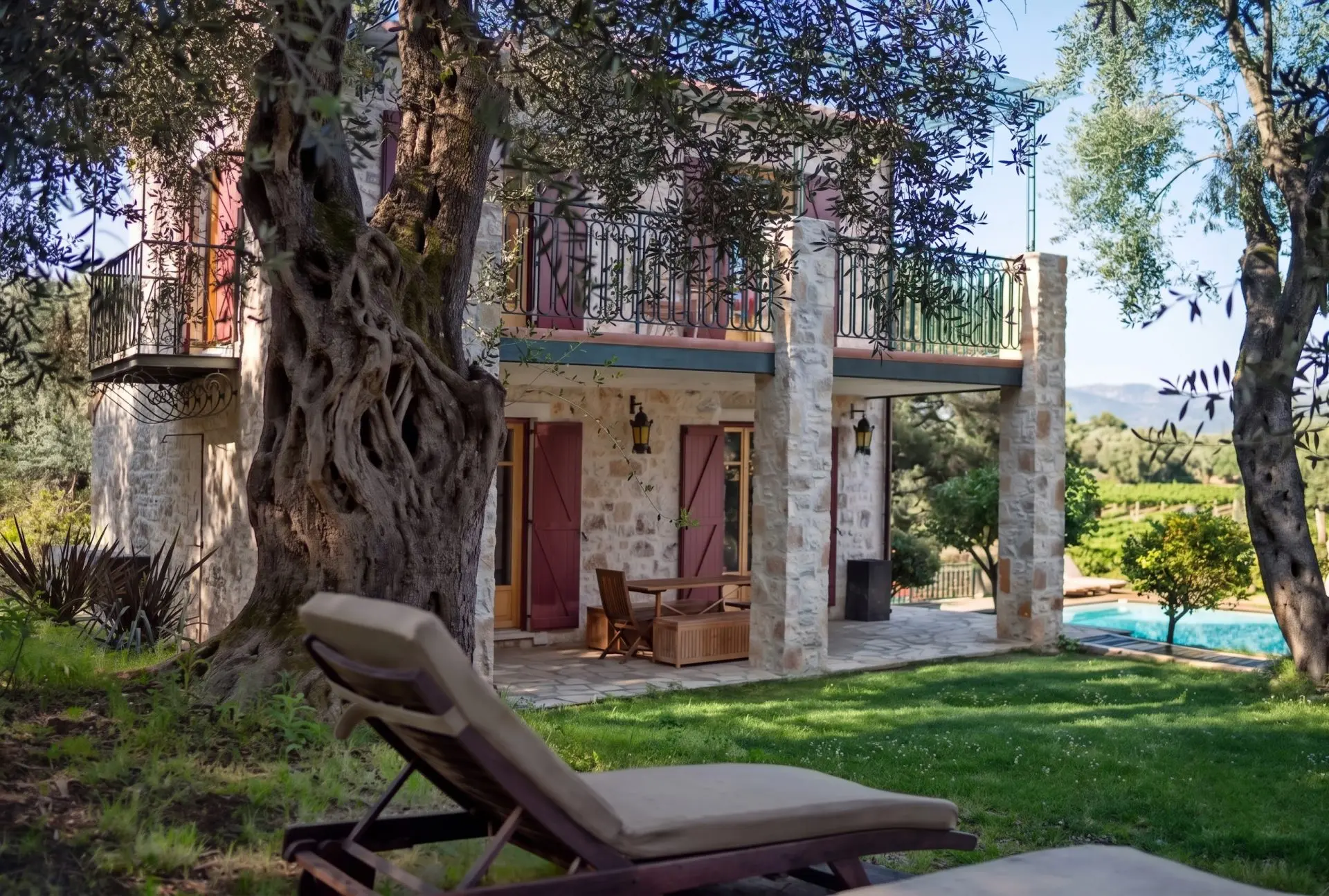 Seelay – House in Corfu