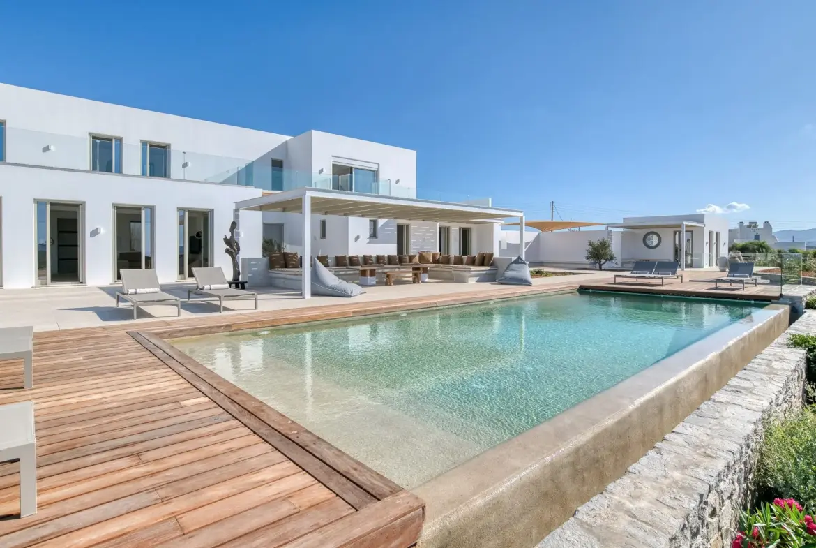 Selene – House in Paros