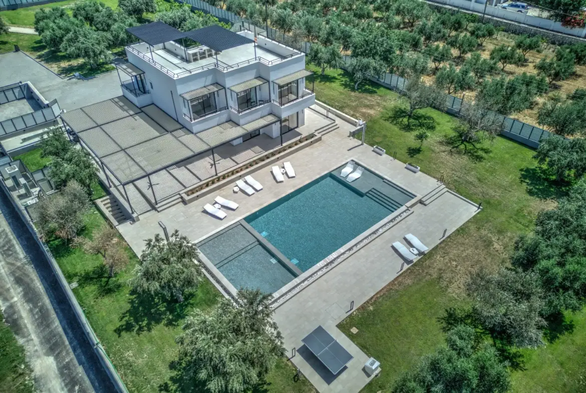 Mistral – House in Corfu
