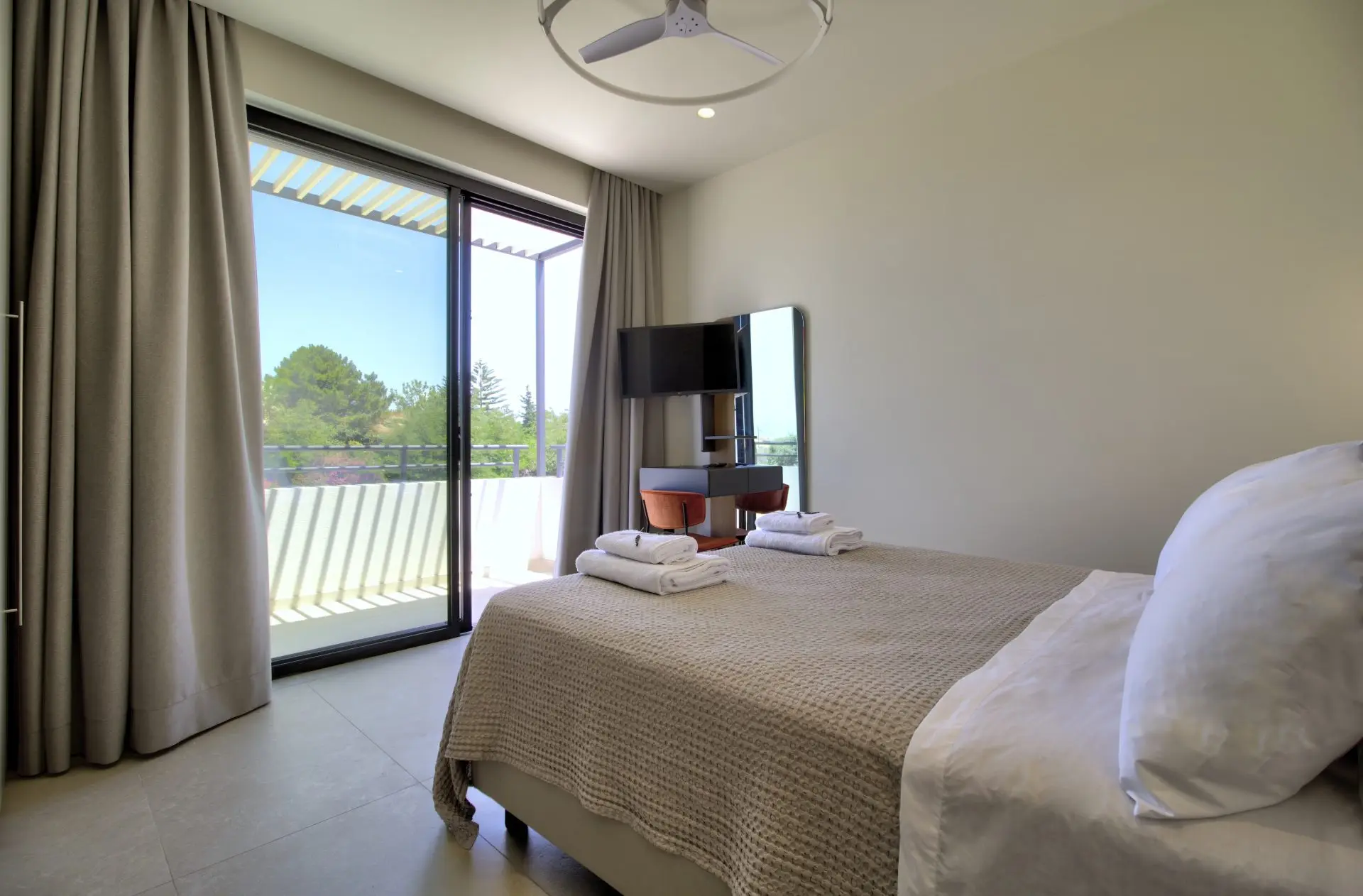 Mistral – House in Corfu