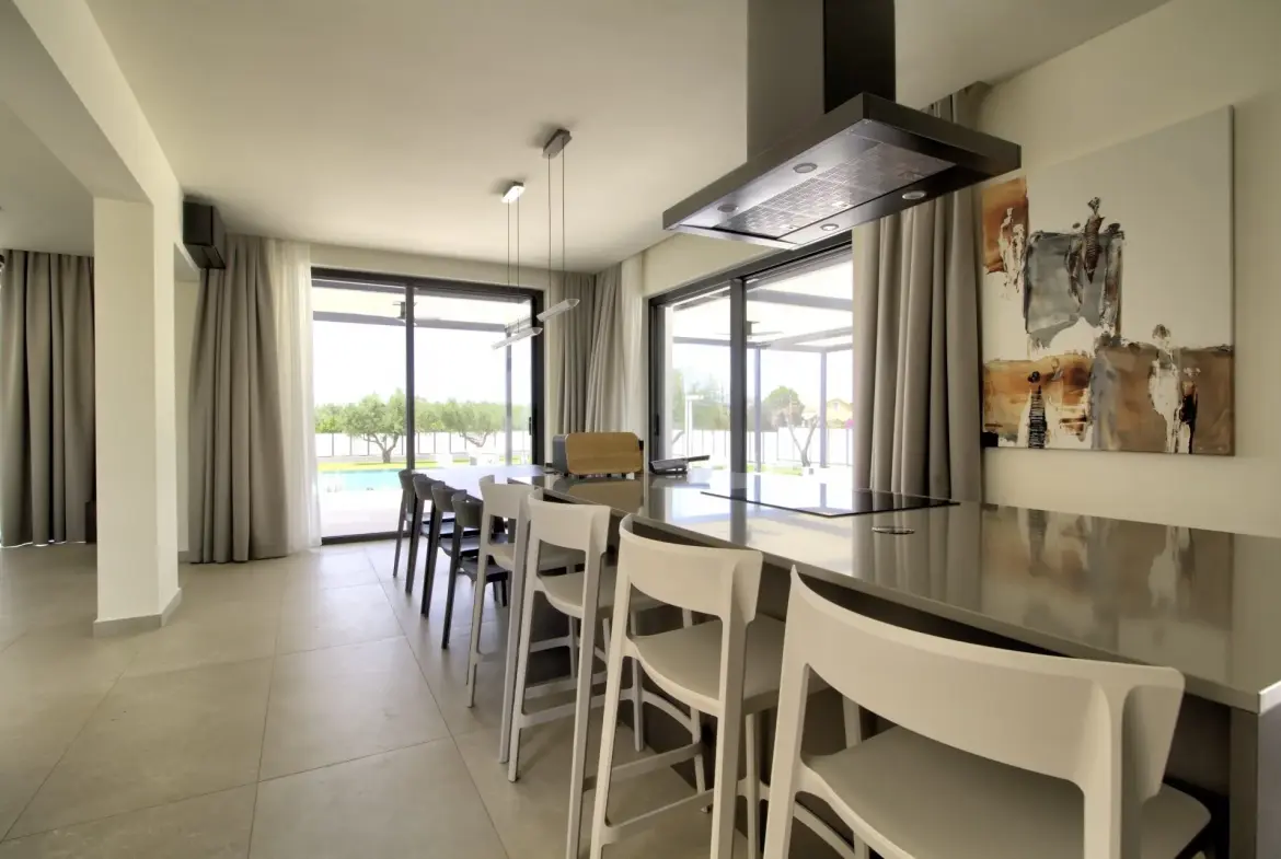 Mistral – House in Corfu