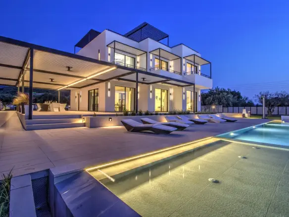 Mistral – House in Corfu