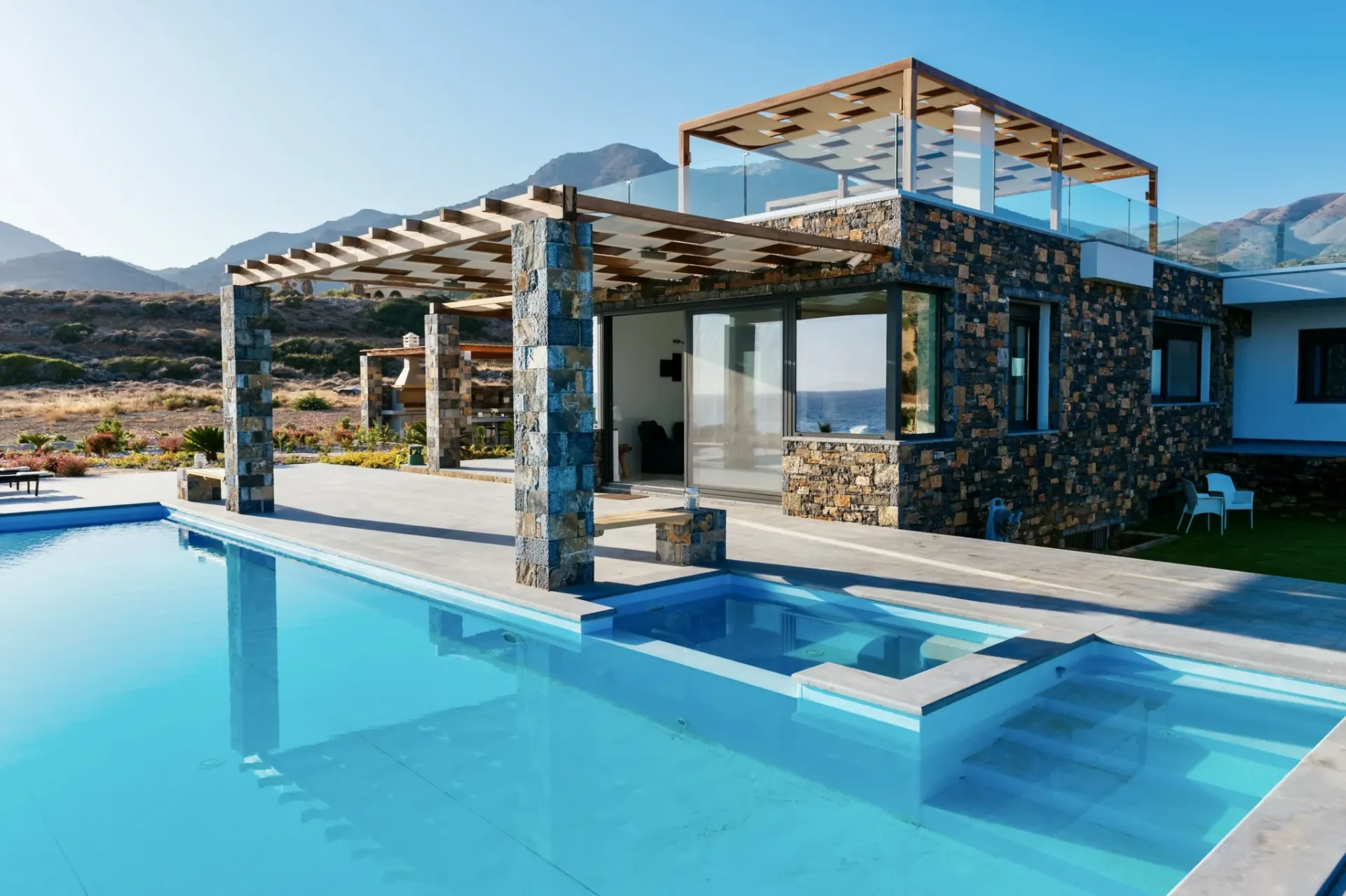 sothebys-greece-solmare-2023-11-30_11-13-05_290526-2048×1363-1 Solmare – House in Sitia