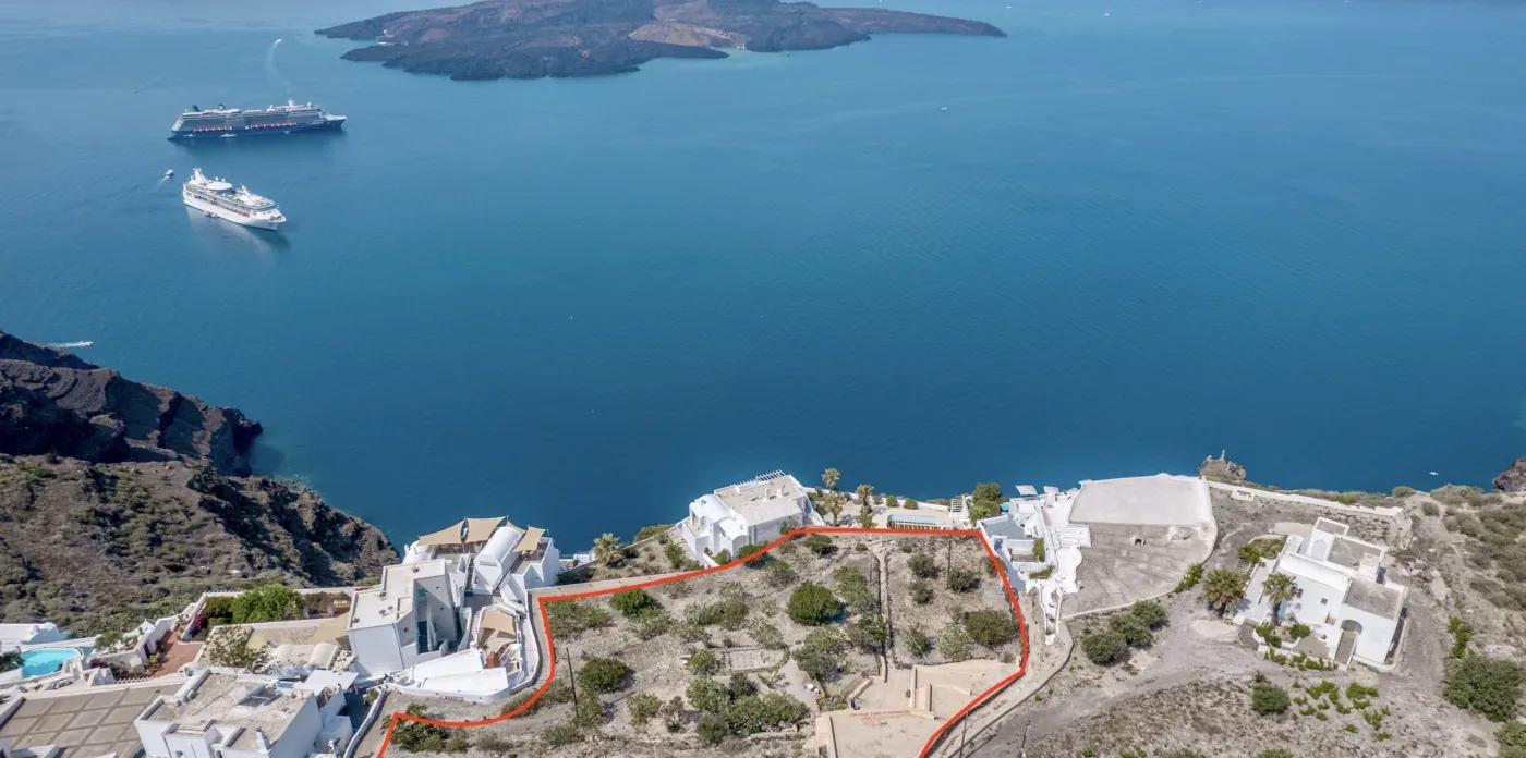 Sonnet – Land in Santorini