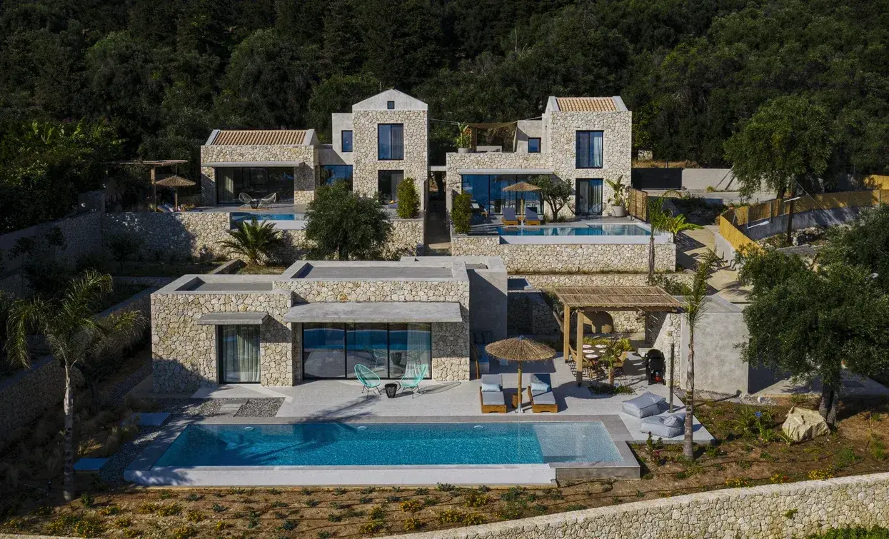 sothebys-greece-soulos-2024-03-28_12-47-22_329434-jpg Solandris – House in Corfu