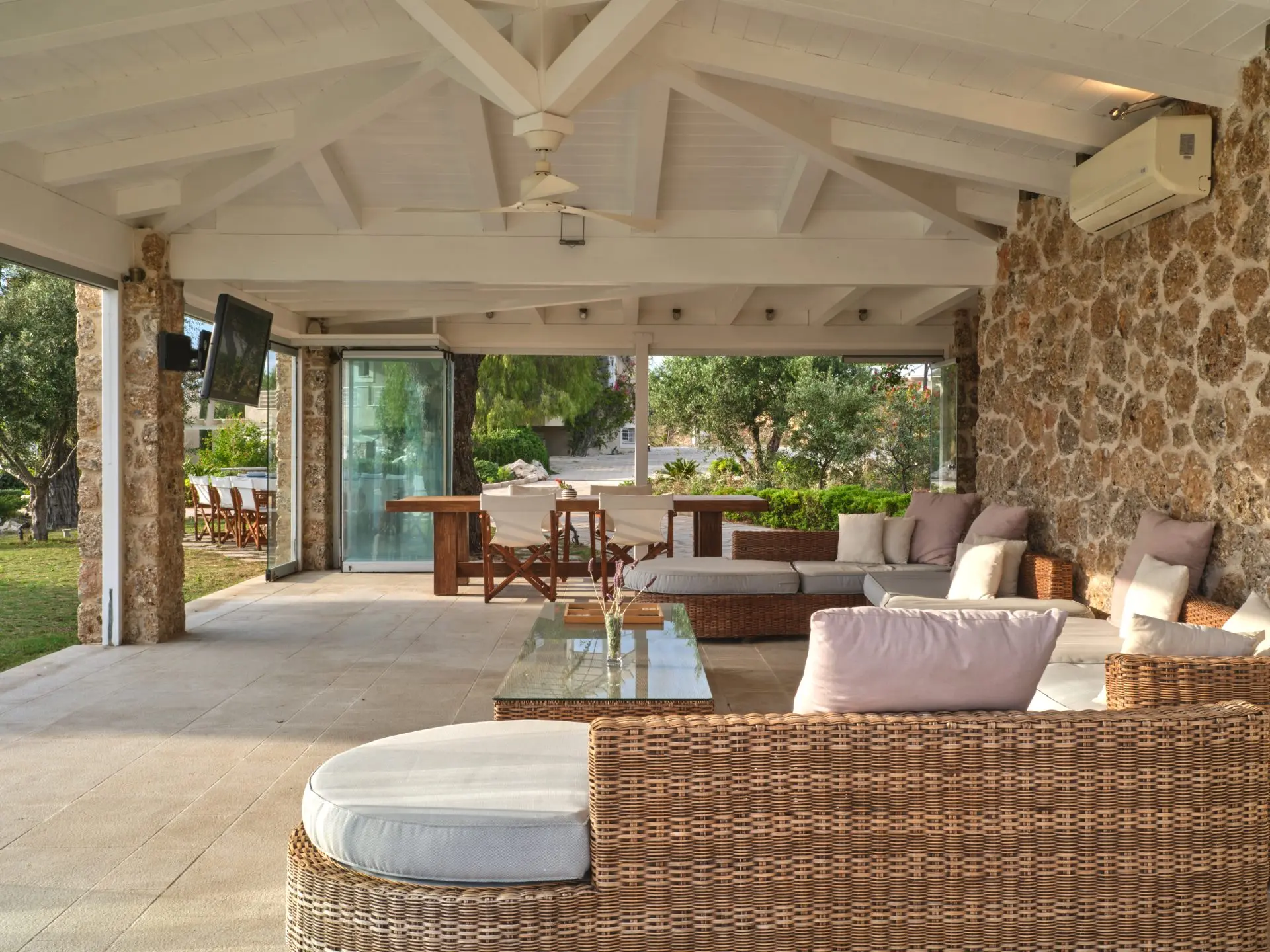 sothebys-greece-starcrest-2025-07-17_17-51-53_837370 Starcrest – House in Kranidi
