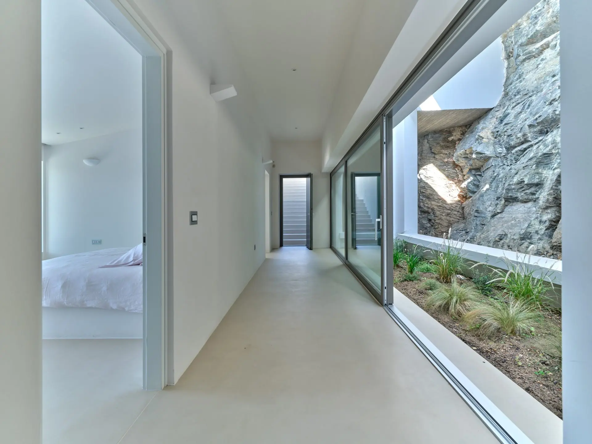 sothebys-greece-stemma-2024-12-20_11-59-32_726259 Stemma – House in Syros