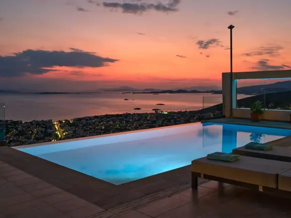 Helora – House in Saronida