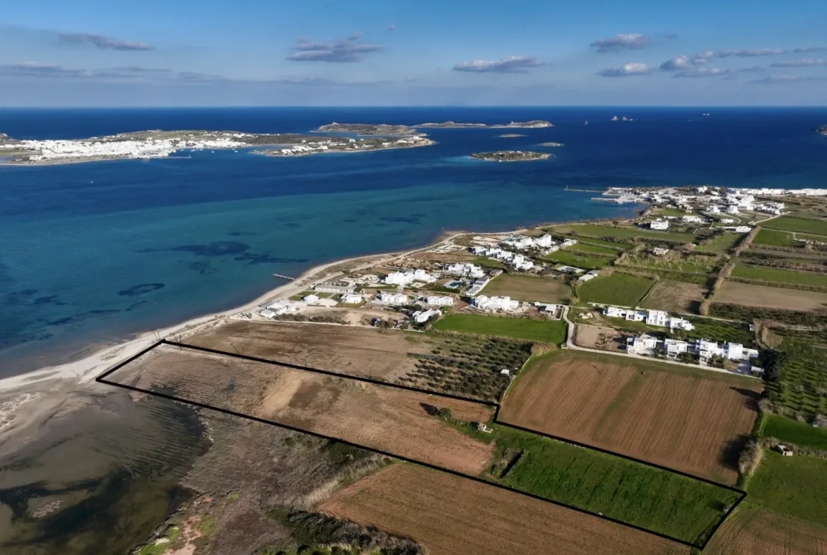 Sunset Coast – Land in Paros