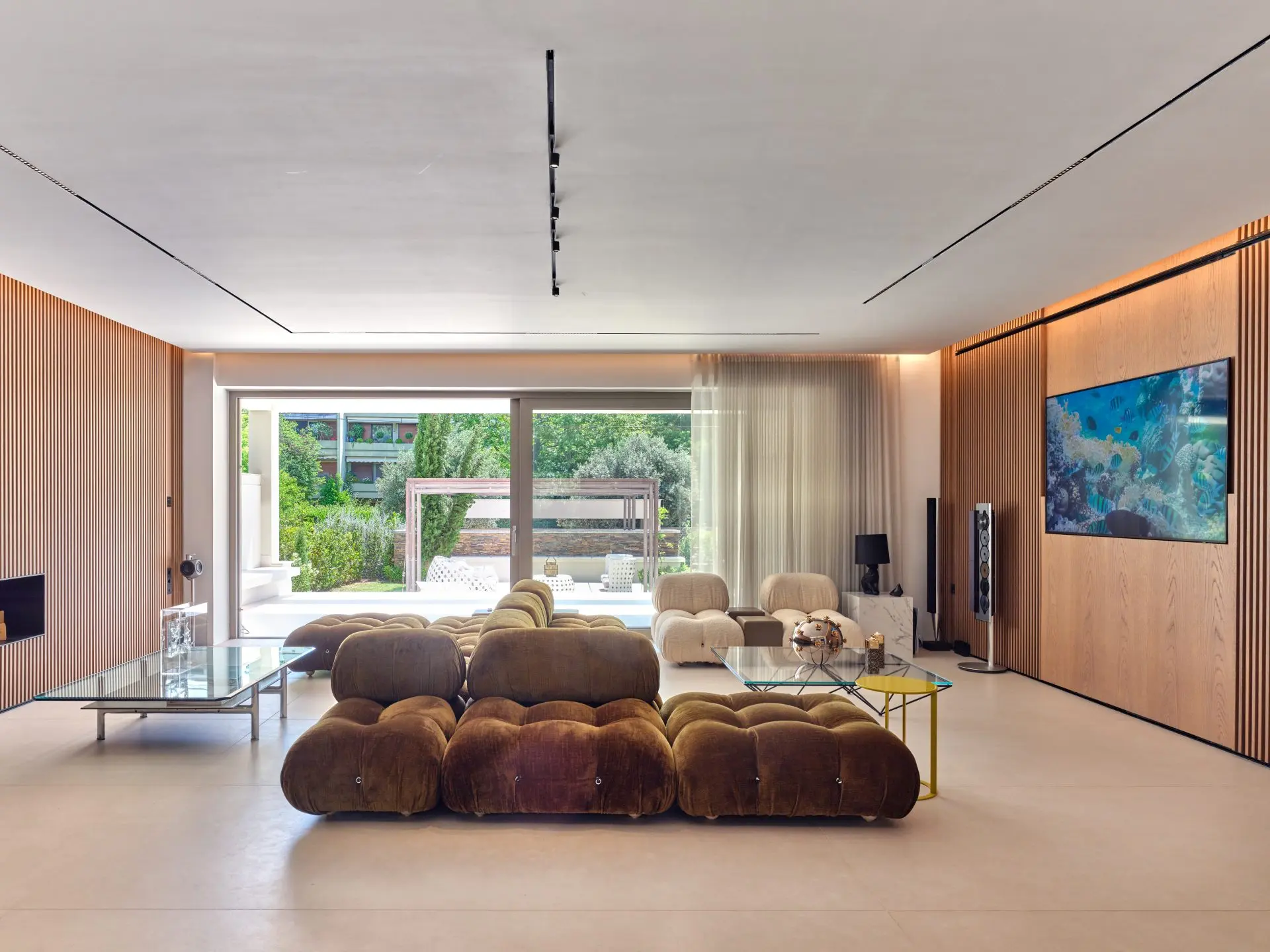 Symmetria – Apartment in Kifisia