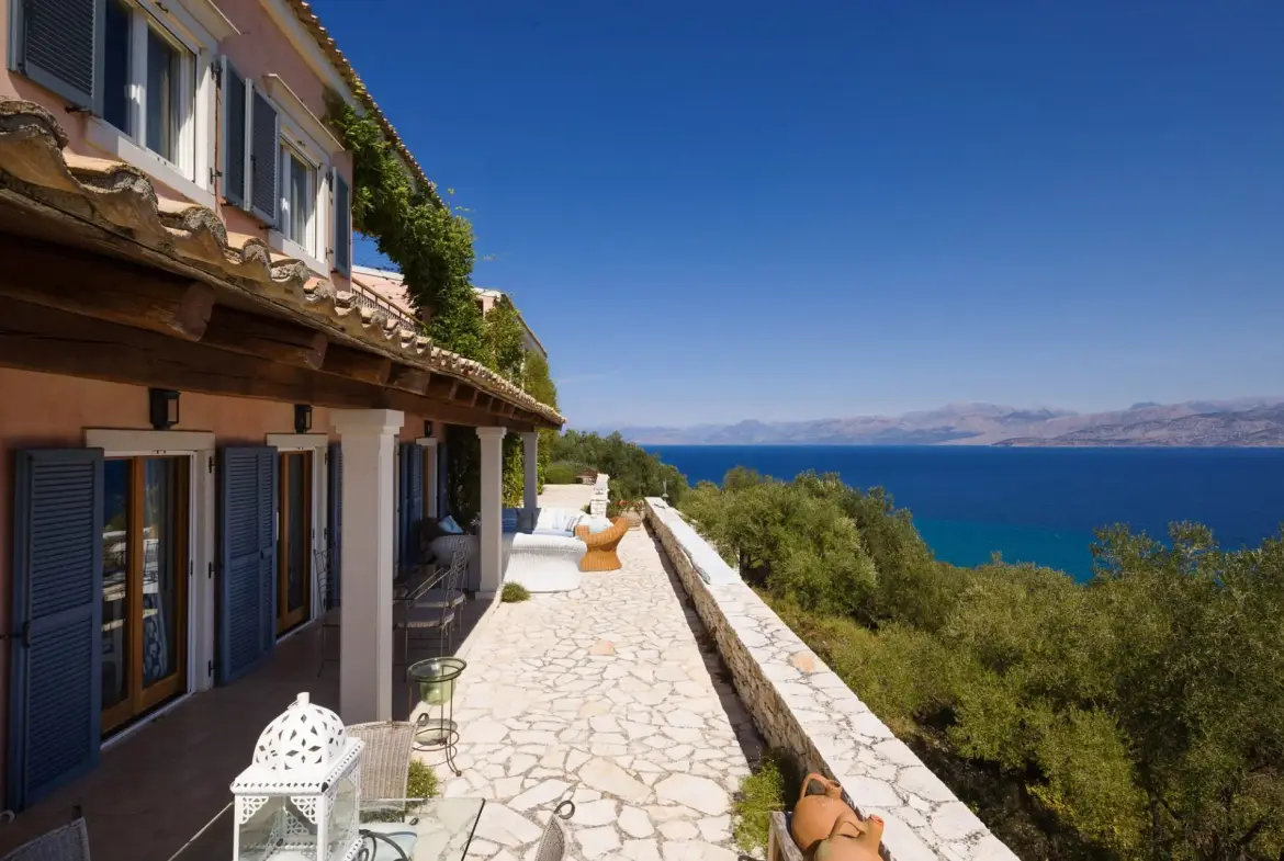 Linamia – House in Corfu