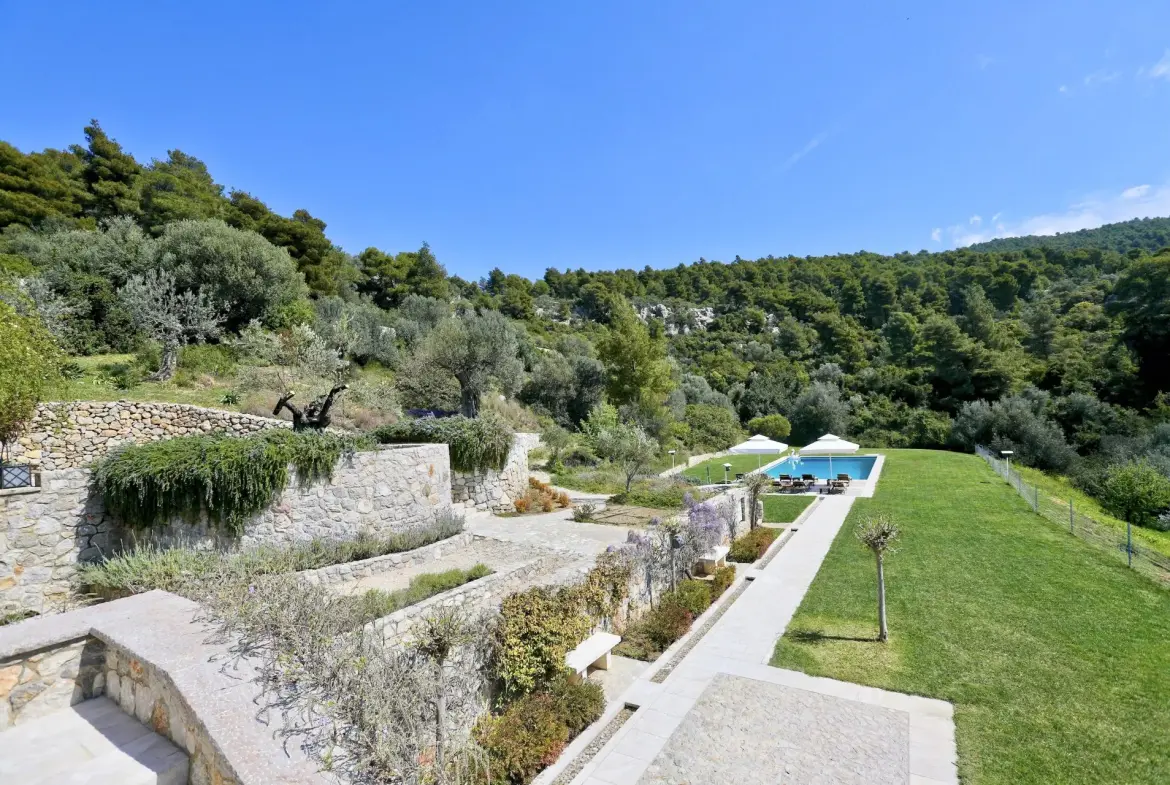 Vallea – House in Argolida