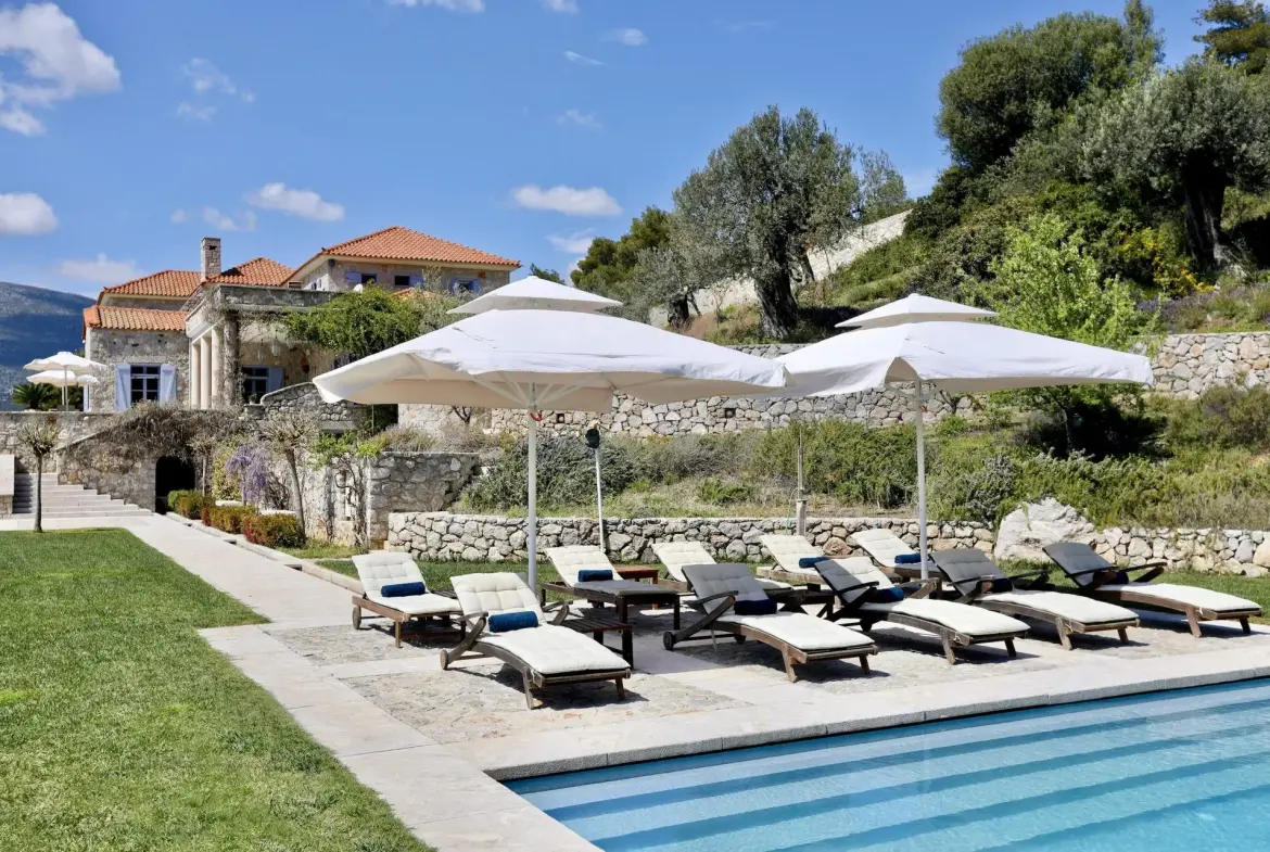 Vallea – House in Argolida