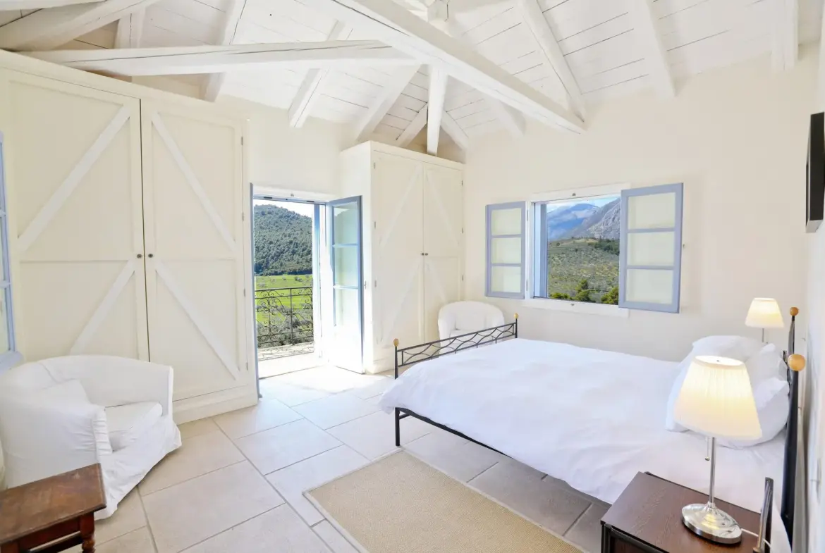 Vallea – House in Argolida