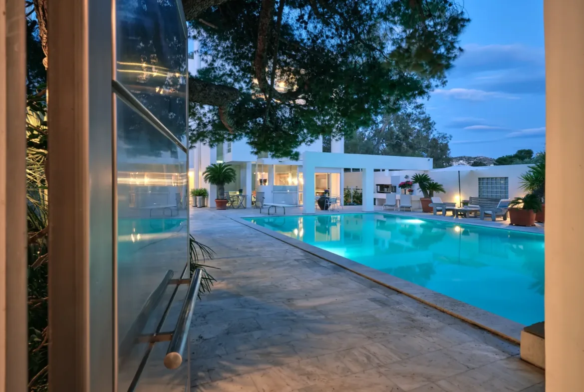 White Lilly – House in Vouliagmeni