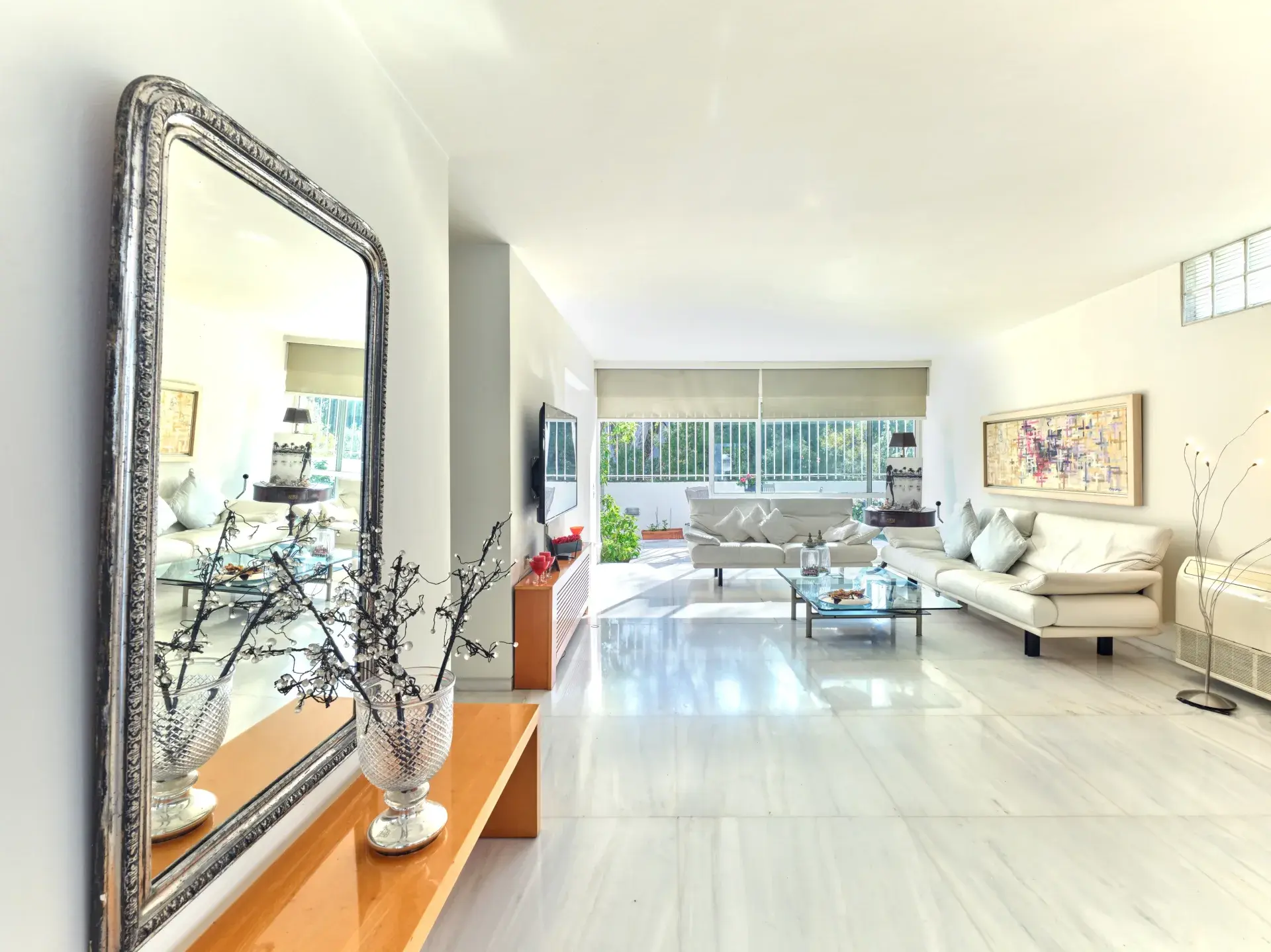 White Lilly – House in Vouliagmeni