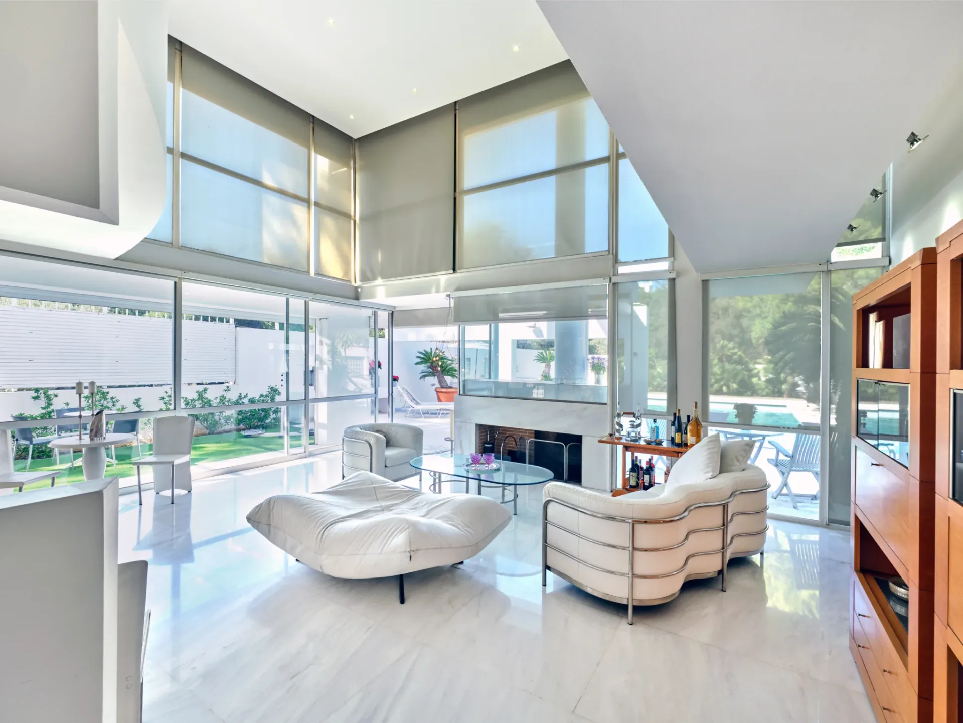 White Lilly – House in Vouliagmeni