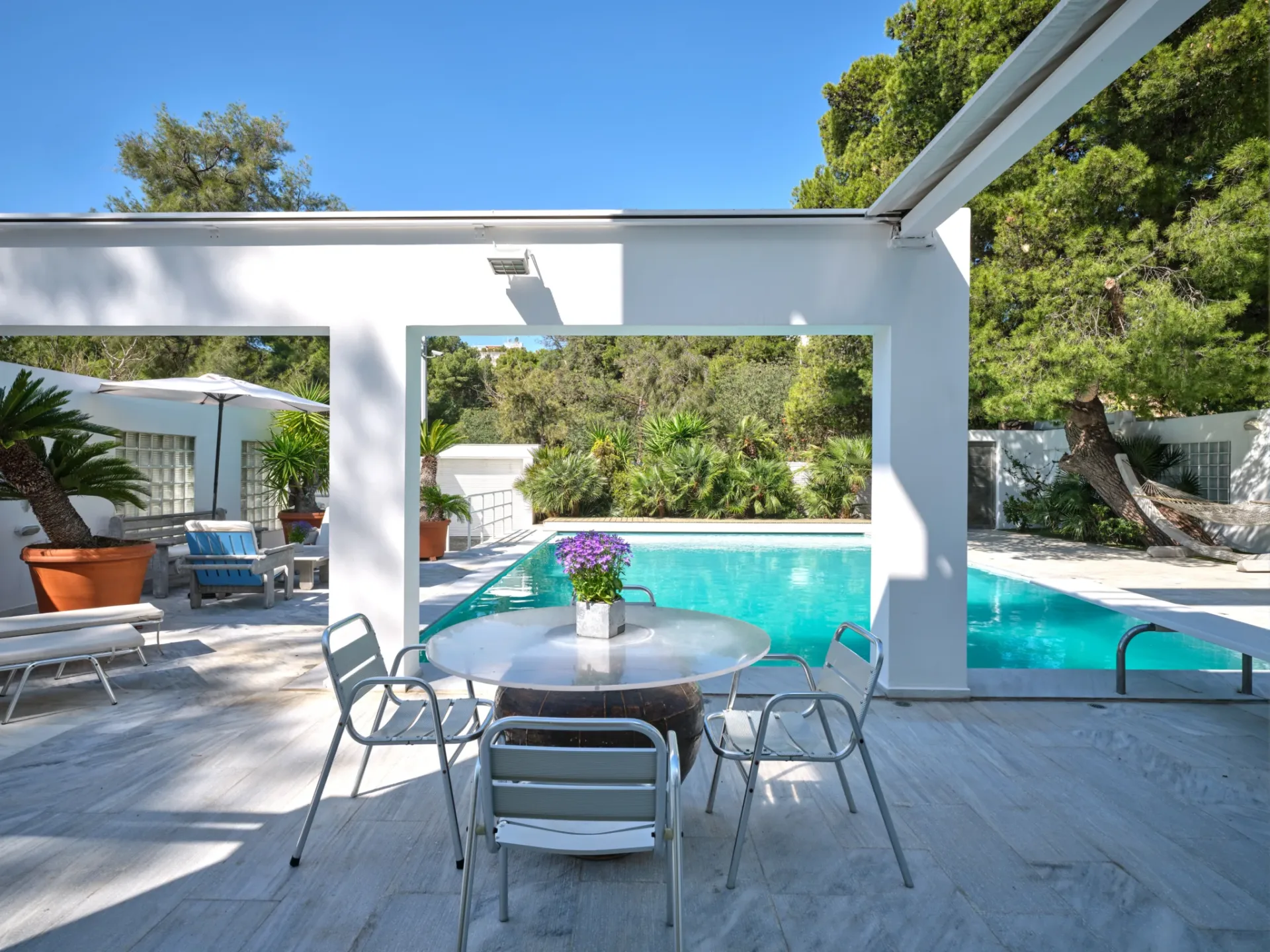 White Lilly – House in Vouliagmeni