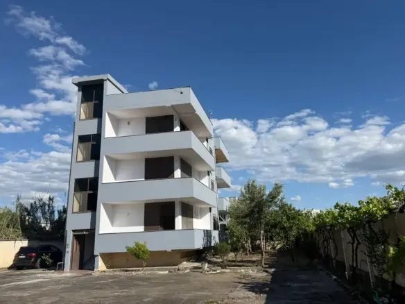 Villa for Sale in Durrës | 700 m² Land | Expansion Potential up to 6 Floors