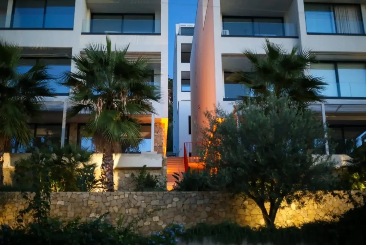 Investment Property For Sale In Vlore Albania, Penthouse With Sea View And Pool